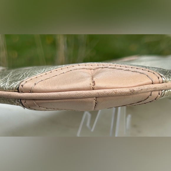 Coach Platinum Mini Purse Large Wristlet Crinkle Patent Leather - Picture 13 of 17